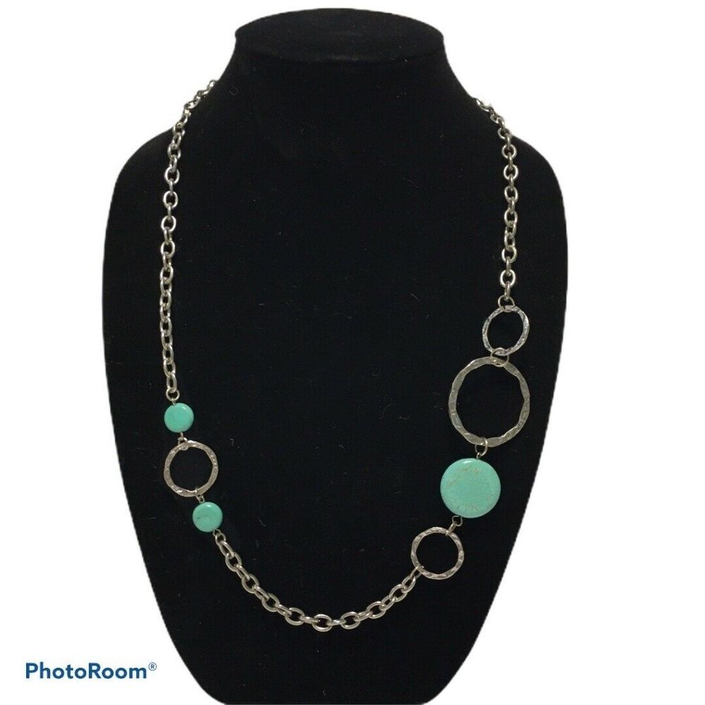 Hammered Silver tone round chain hoop necklace